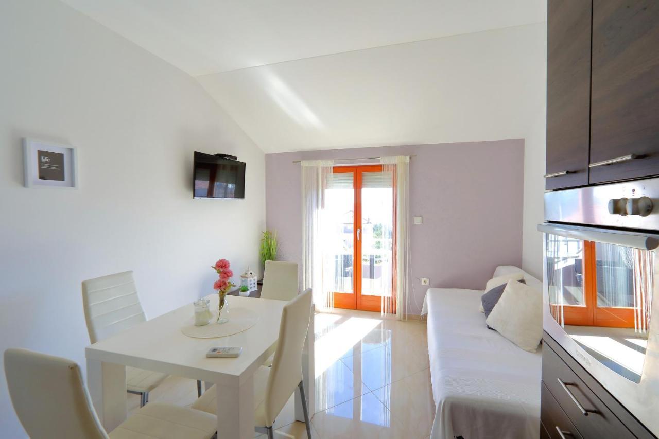 Bane Dvori Apartment บาร์บินเย ภายนอก รูปภาพ